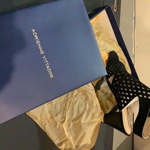 Women’s sandal, AdrieyVittadini, black leather, 3” heel